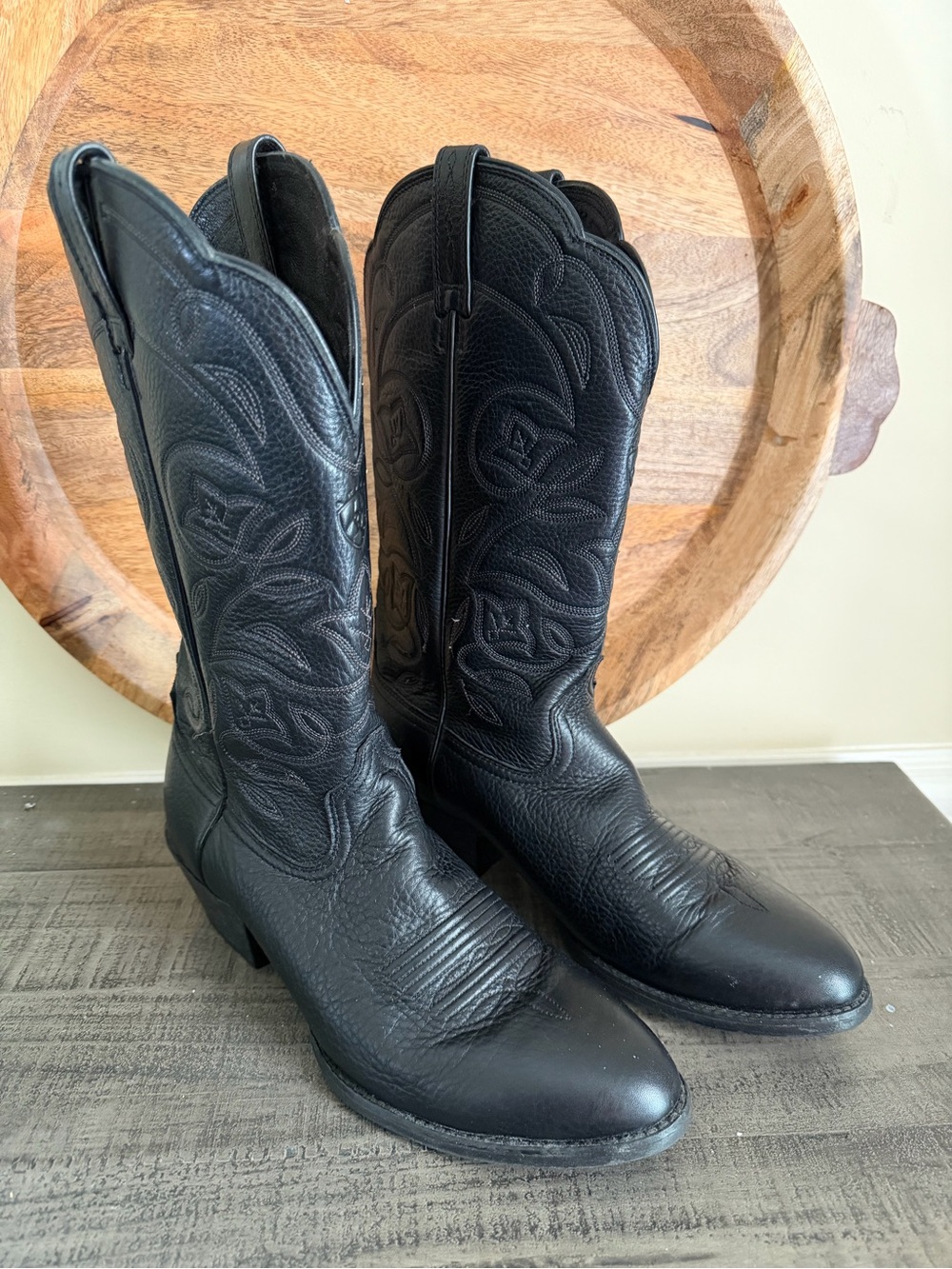 Ariat Heritage R Toe cowgirl boot black leather woman’s 9C Wide